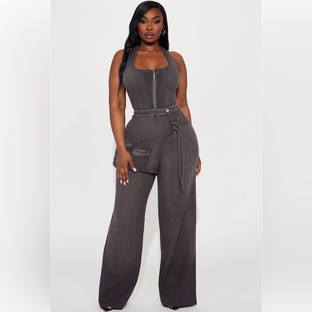 Fashion Nova - new charcoal jumpsuit NWT